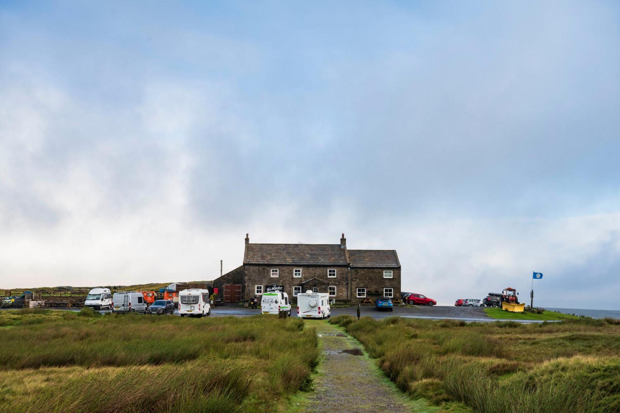 The Tan Hill Inn Keld Eksteriør bilde